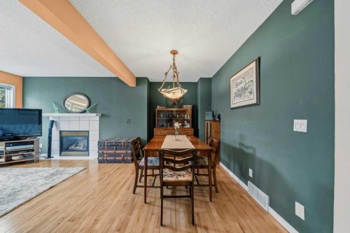 68 Patina Point Sw, Calgary, AB 