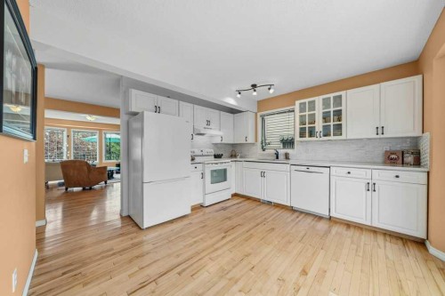 68 Patina Point Sw, Calgary, AB 