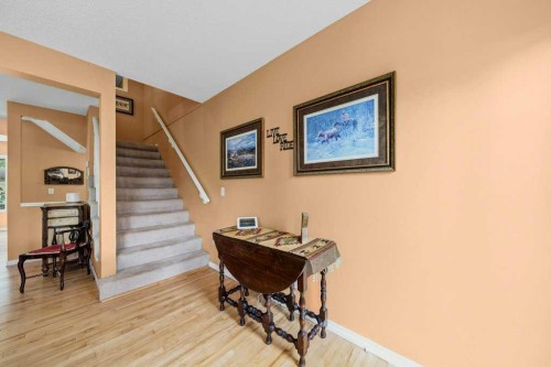 68 Patina Point Sw, Calgary, AB 