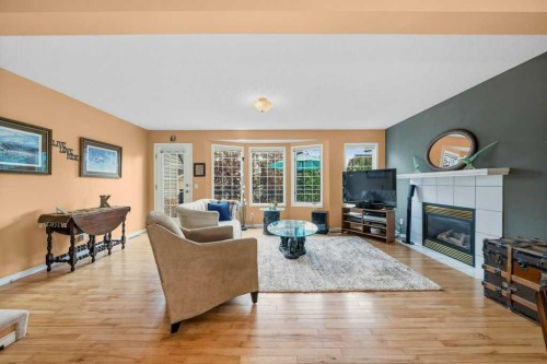 68 Patina Point Sw, Calgary, AB 
