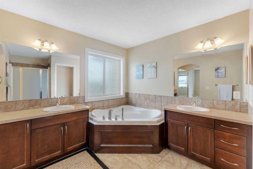 212 Springmere Road, Chestermere, AB 