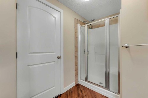 212 Springmere Road, Chestermere, AB 