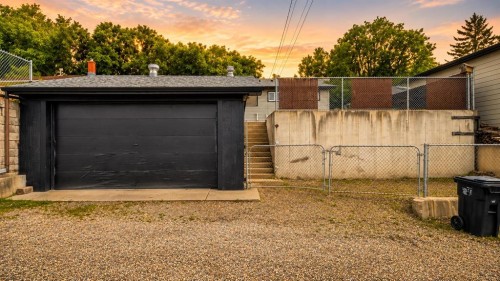 44 Fairview Crescent Se, Calgary, AB 