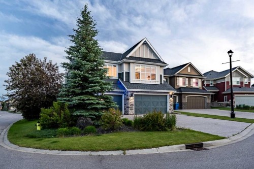 201 Stonemere Bay, Chestermere, AB 