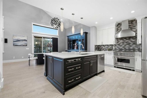201 Stonemere Bay, Chestermere, AB 