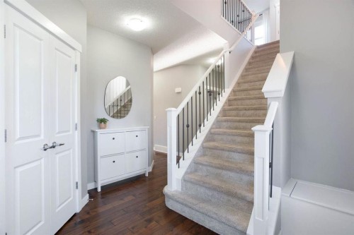 213 Kingsmere Cove Se, Airdrie, AB - Indoor Photo Showing Other Room