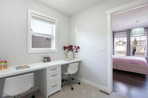 213 Kingsmere Cove Se, Airdrie, AB - Indoor Photo Showing Other Room