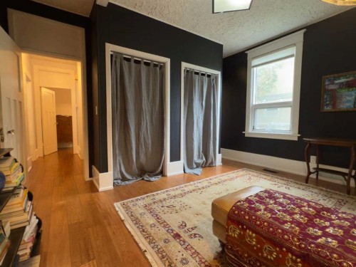 1126 19 Avenue Nw, Calgary, AB 