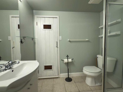 1126 19 Avenue Nw, Calgary, AB 