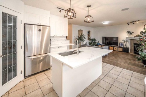 262 Panamount Close Nw, Calgary, AB 