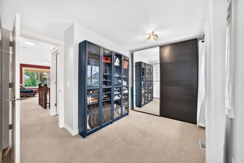 188 Magenta Crescent, Chestermere, AB - Indoor Photo Showing Other Room