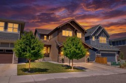 15 Tuscany Ridge Manor NW Calgary, AB T3L 0E4