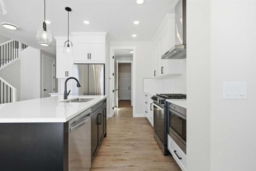 302 Kinniburgh Loop, Chestermere, AB 