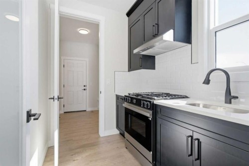 302 Kinniburgh Loop, Chestermere, AB 