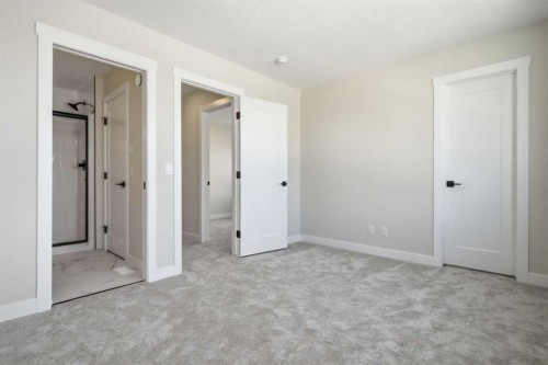 302 Kinniburgh Loop, Chestermere, AB 