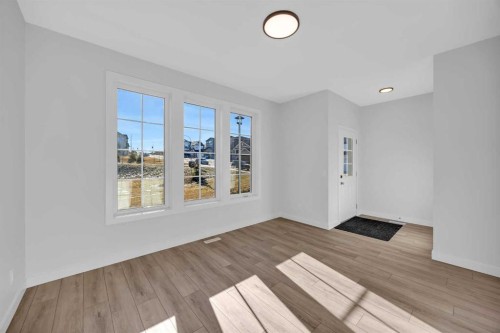 26 Versant Path Sw, Calgary, AB 