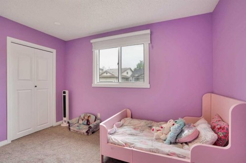3935 14 Avenue Ne, Calgary, AB 