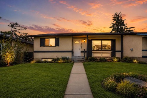 3935 14 Avenue Ne, Calgary, AB 