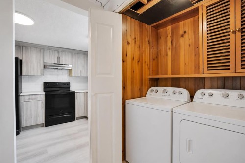 3935 14 Avenue Ne, Calgary, AB 