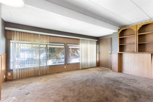 3819 1 Street Ne, Calgary, AB - Indoor Photo Showing Other Room