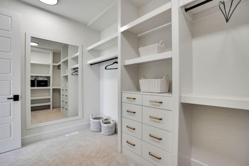 952 South Shore Terrace, Chestermere, AB - Indoor With Storage