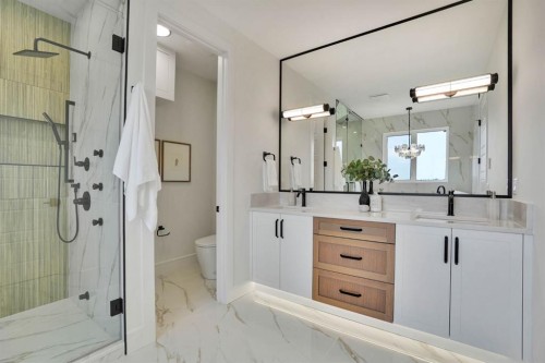 952 South Shore Terrace, Chestermere, AB - Indoor Photo Showing Bathroom