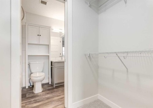 408-125 Wolf Hollow Crescent Se, Calgary, AB 
