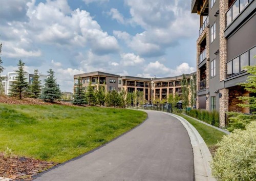 408-125 Wolf Hollow Crescent Se, Calgary, AB 