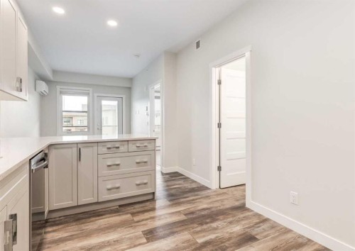 408-125 Wolf Hollow Crescent Se, Calgary, AB 