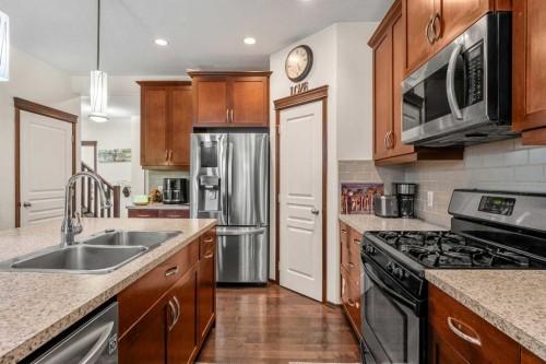 562 Cranston Drive Se, Calgary, AB 