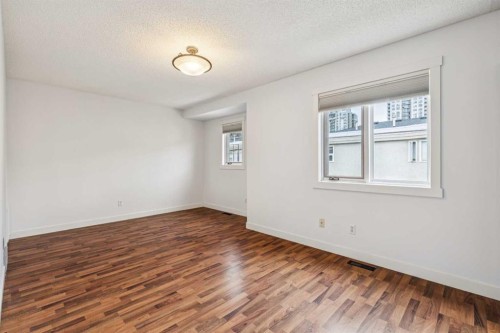 1110 14 Avenue Sw, Calgary, AB 