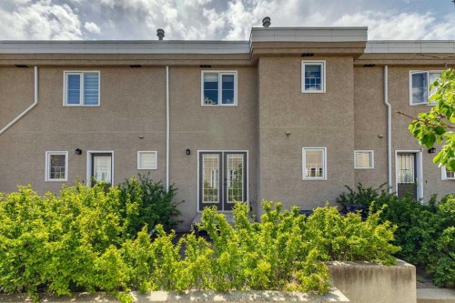 1110 14 Avenue Sw, Calgary, AB 