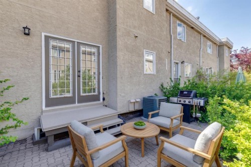 1110 14 Avenue Sw, Calgary, AB 