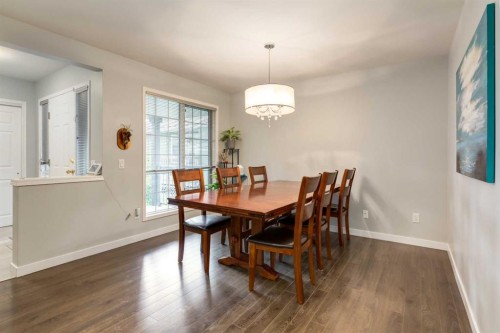 128 Riverwood Close Se, Calgary, AB 