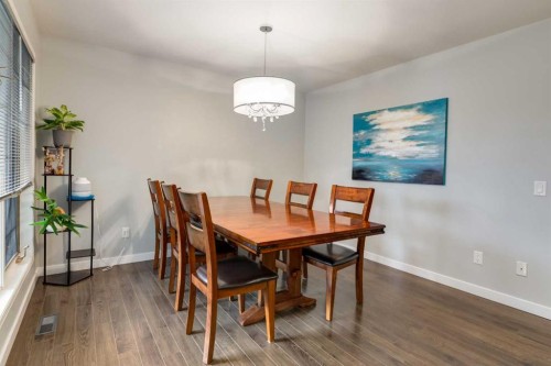 128 Riverwood Close Se, Calgary, AB 