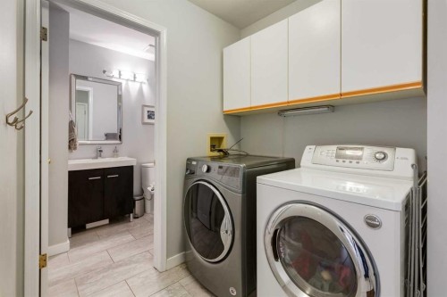 128 Riverwood Close Se, Calgary, AB 