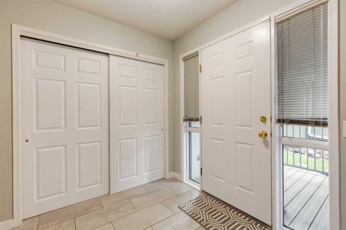 128 Riverwood Close Se, Calgary, AB 