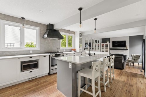 692 Woodpark Boulevard Sw, Calgary, AB 