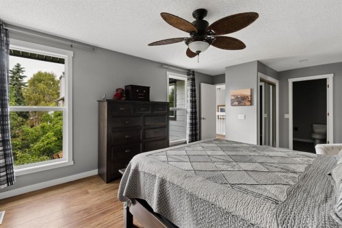 692 Woodpark Boulevard Sw, Calgary, AB 