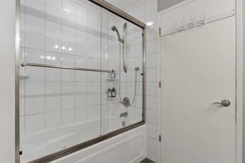 692 Woodpark Boulevard Sw, Calgary, AB 