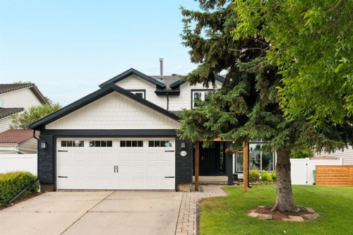 692 Woodpark Boulevard Sw, Calgary, AB 