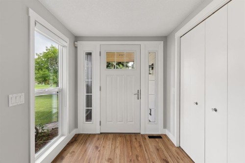 692 Woodpark Boulevard Sw, Calgary, AB 