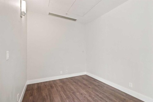 554 Riverfront Lane Se, Calgary, AB 
