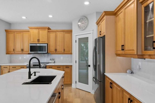 214 Cranleigh View Se, Calgary, AB 