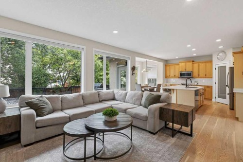 214 Cranleigh View Se, Calgary, AB 