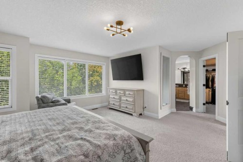 214 Cranleigh View Se, Calgary, AB 