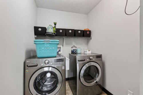 214 Cranleigh View Se, Calgary, AB 
