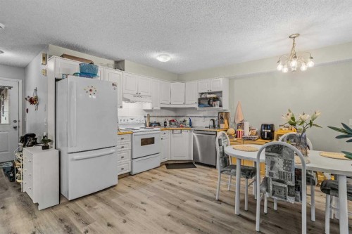 8-504 Banff Avenue, Banff, AB 