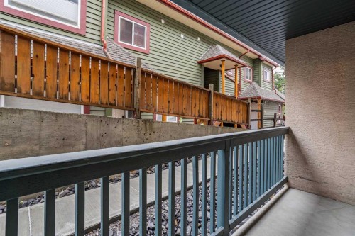 8-504 Banff Avenue, Banff, AB 