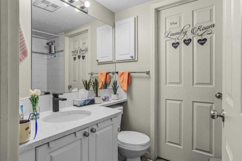 8-504 Banff Avenue, Banff, AB 